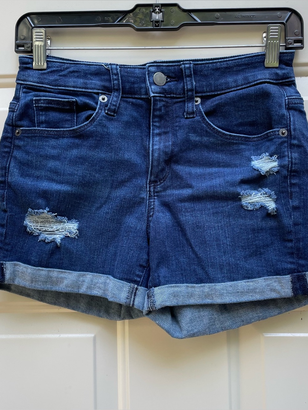 Universal Thread blue denim distressed High Rise Midi jean shorts Women 00/24
